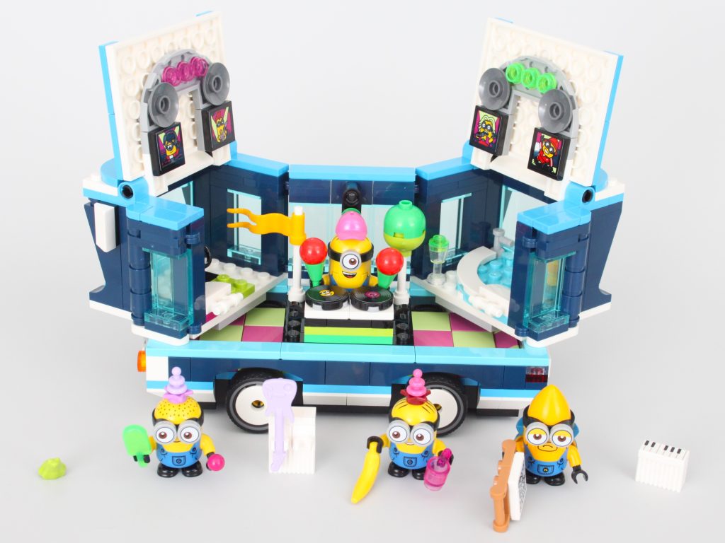 lego despicable me 4 75581 Minions Music Party Bus review 1 1024x768