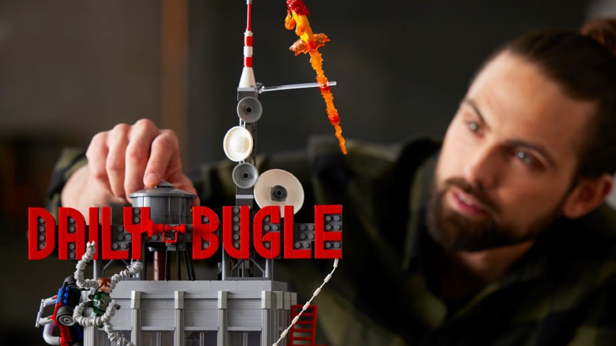 Six LEGO sets with the most minifigures of all time – November 2023