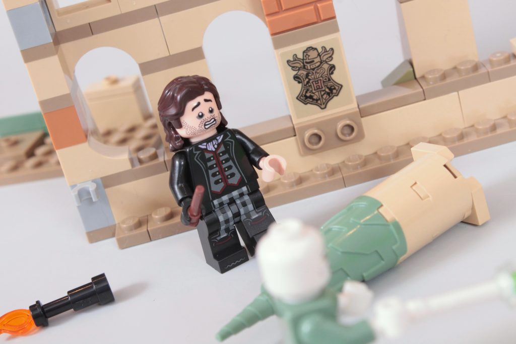 LEGO Harry Potter 76415 The Battle of Hogwarts critique 17 1024x683