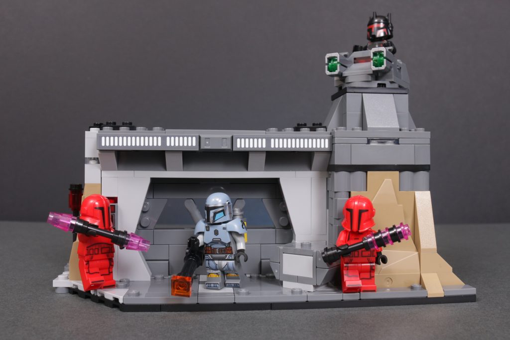 LEGO Star Wars 75386 Paz Vizsla and Moff Gideon Battle review 35 1024x683