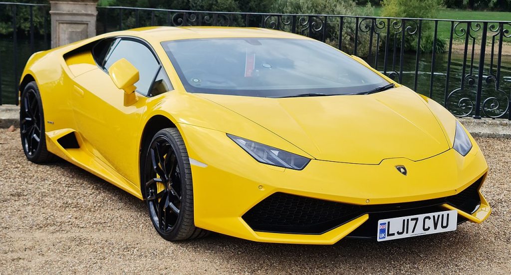 CREATIVE COMMONS 2017 Lamborghini Huracan LP610 1024x551