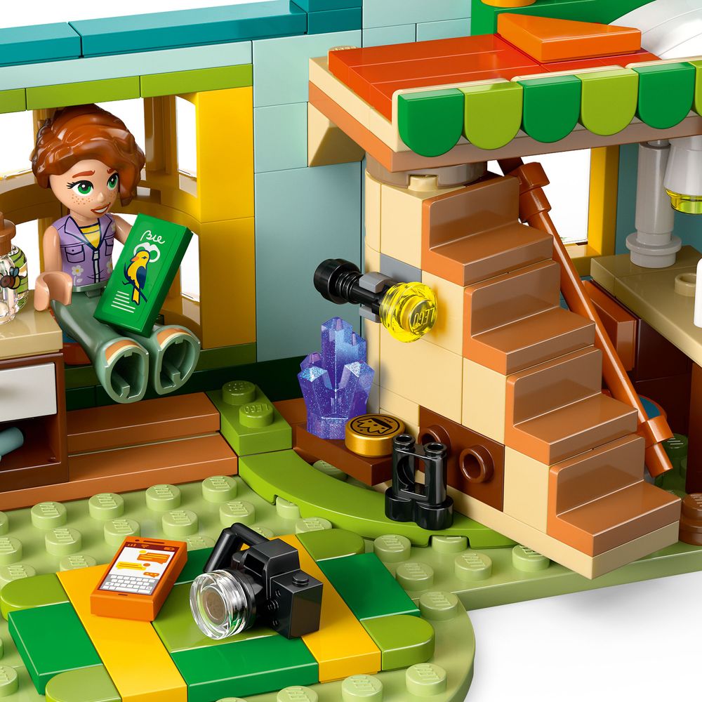 42646 LEGO Autumns Zimmer 3