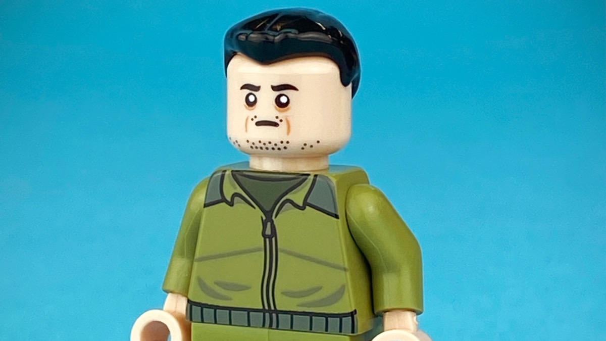 Citizen Brick’s LEGO Zelenskyy minifigures raise a stunning $145,000 for Ukraine