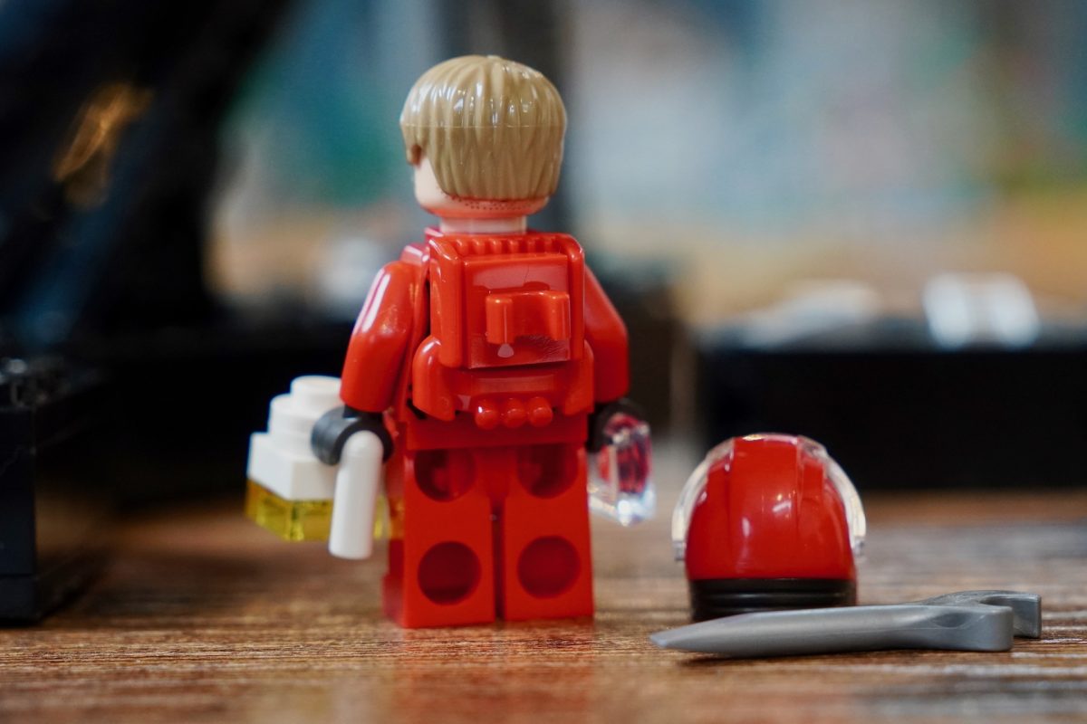 LEGO Icons 11389 Project Hail Mary review 25 1200x800