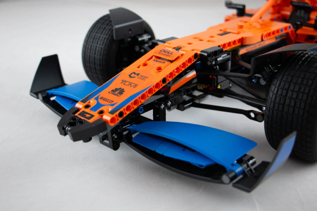 LEGO Technic 42141 McLaren Formula 1 Race Car review 02 1024x683