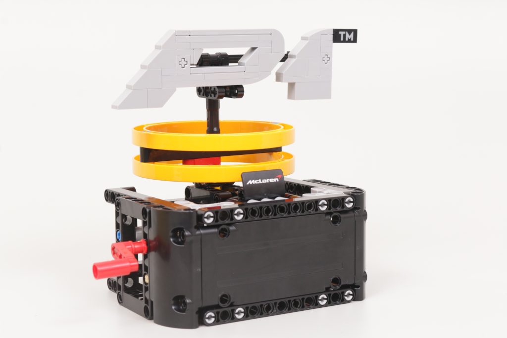 LEGO Technic McLaren 6535735 P1 Logo GWP review 16 1024x683
