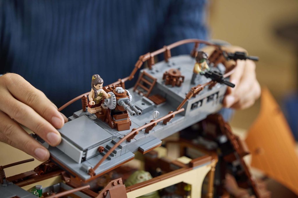 LEGO Star Wars 75397 Jabbas Sail Barge 32 1024x683