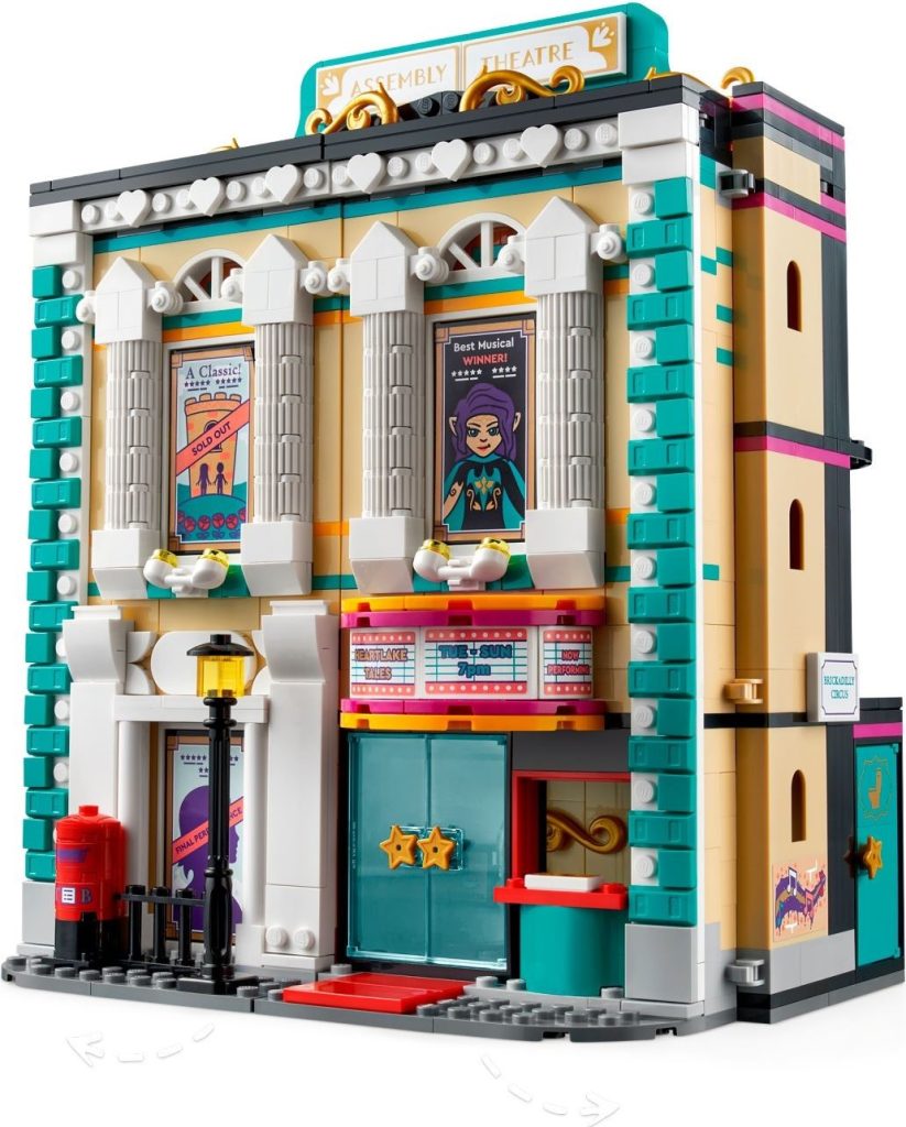 LEGO Friends 41714 Andreas Theatre School Folded 823x1024