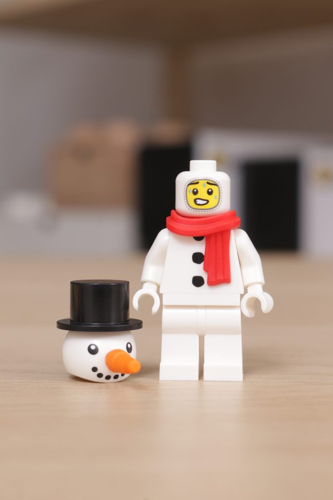 LEGO Minifigures 71034 Series 23 review 58 683x1024