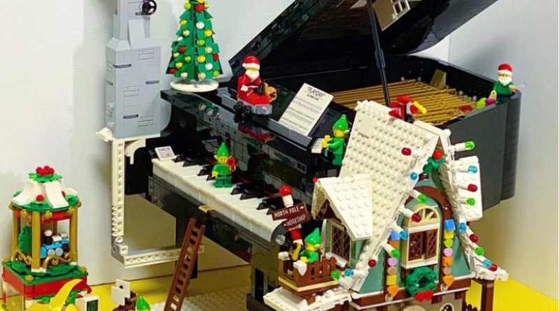 All I want for Christmas is... a festive LEGO Grand Piano