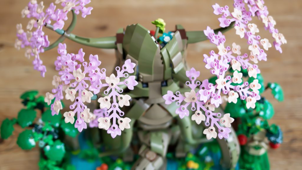 LEGO Legend of Zelda 77092 Great Deku Tree 2 in 1 7 1024x576