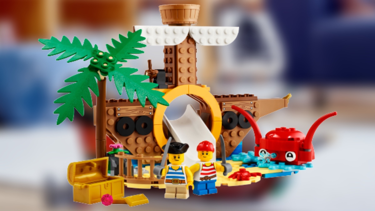Upcoming LEGO pirate playground GWP could be the first in a series