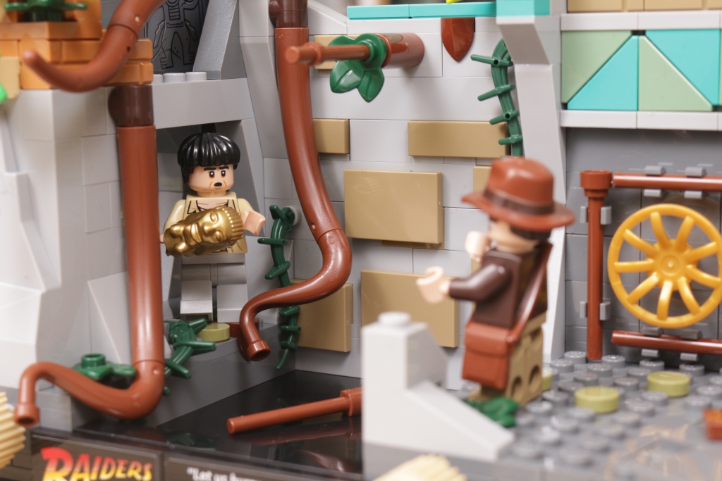 LEGO Indiana Jones 77015 Temple of the Golden Idol review 46 1024x683