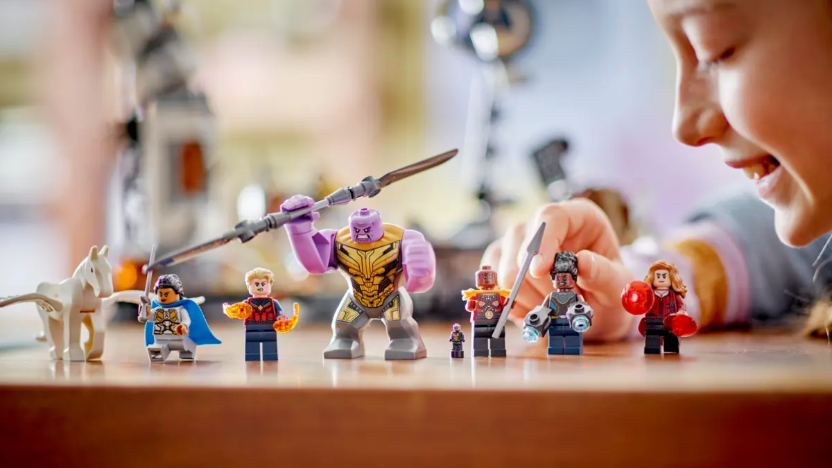LEGO Marvel 76266 Endgame Final Battle gets a Thanos bigfig upgrade