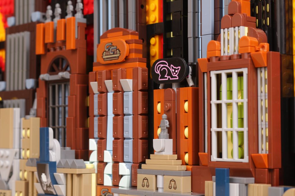 LEGO Batman 76271 Batman The Animated Series Gotham City review 53 1024x683