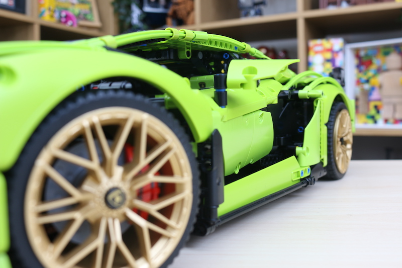 LEGO Technic 42115 Lamborghini Sian FKP 37 review 107