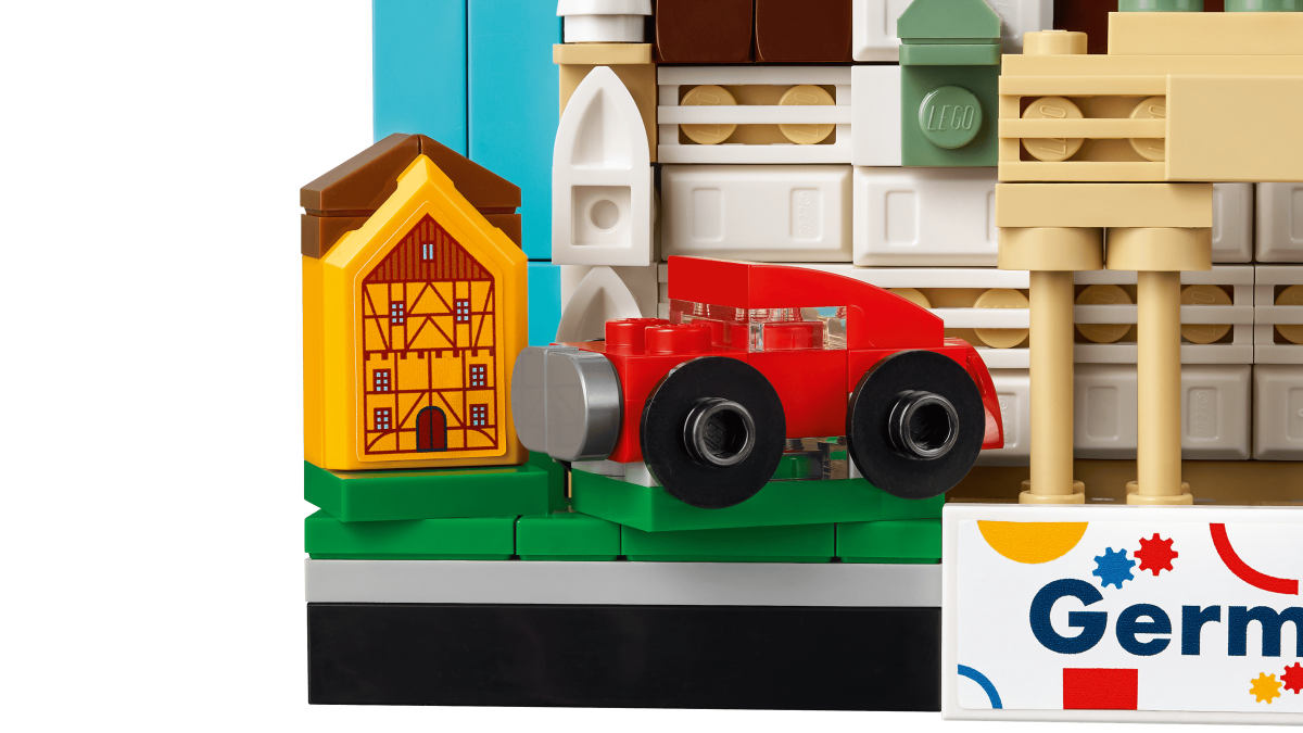 LEGO Creator 40954 Germany Postcard 6 1200x675