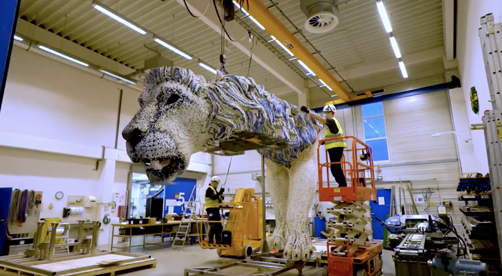 Behind the Bricks MYTHICA Sky Lion 1024x564