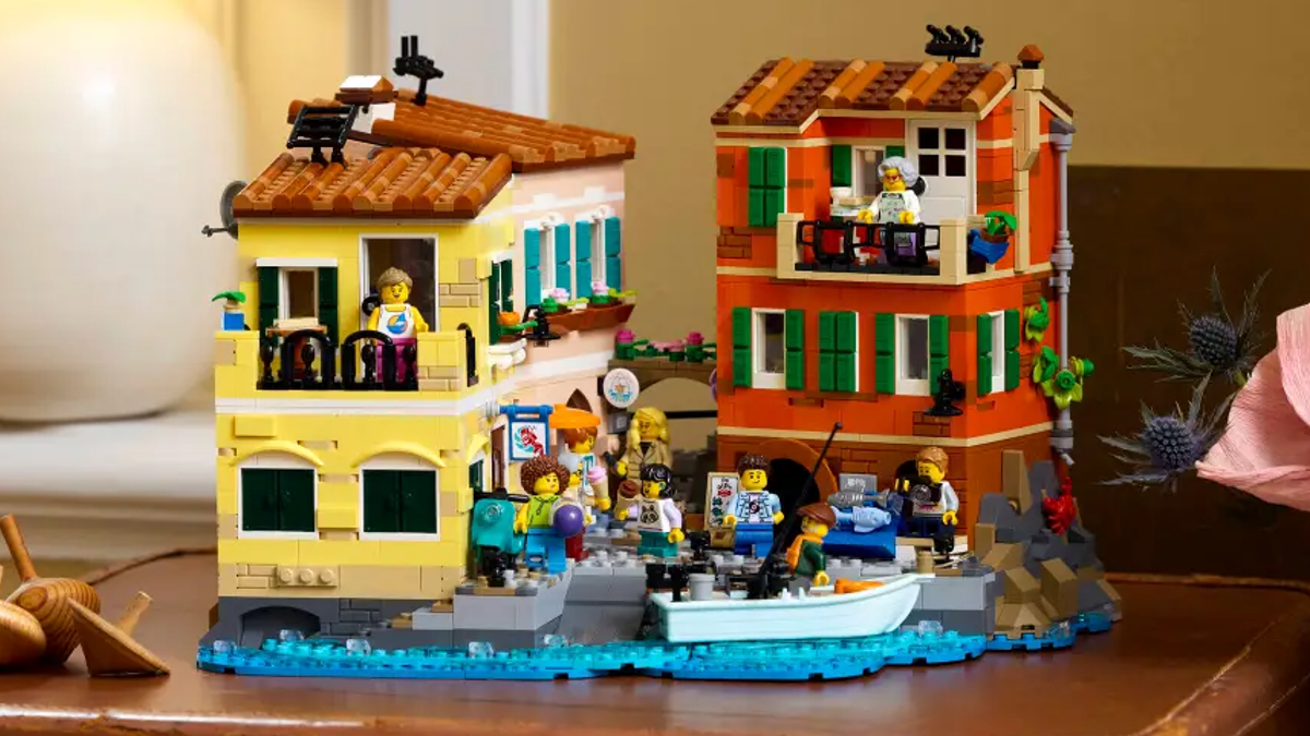 Double points on massive LEGO Ideas model for a limited time