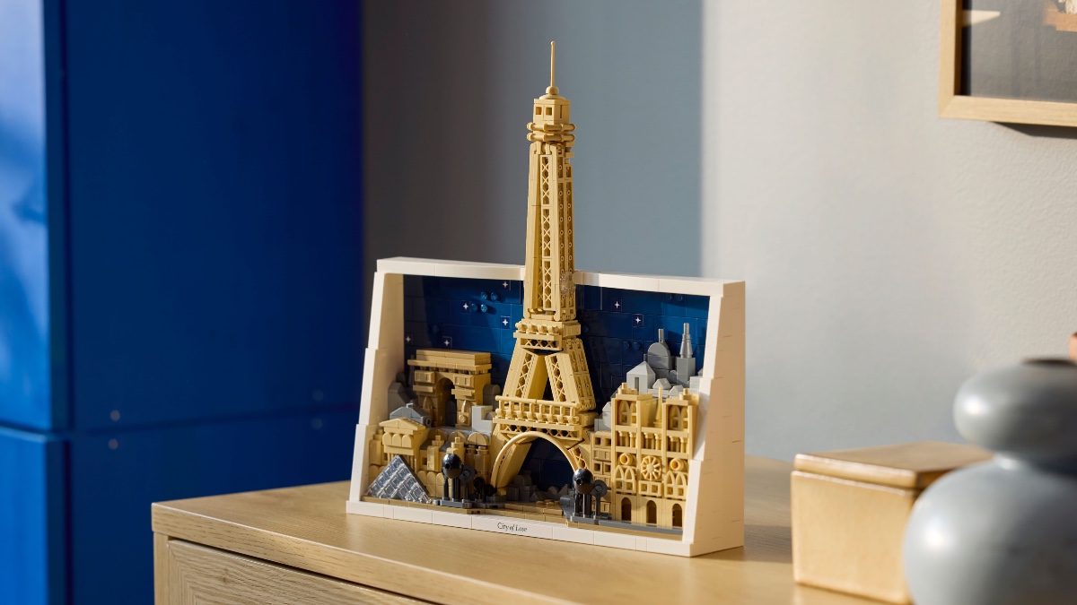 Too much Paris? Too much Art? Fans can't decide on LEGO's City of Love