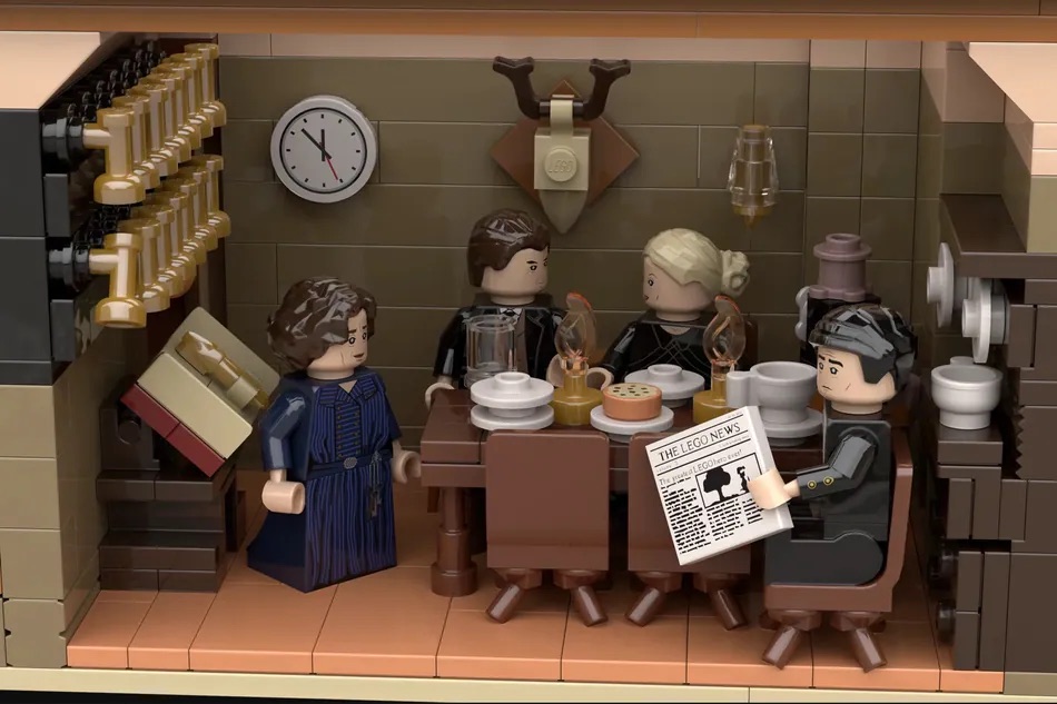 LEGO Ideas Downton Abbey Highclere Castle 9