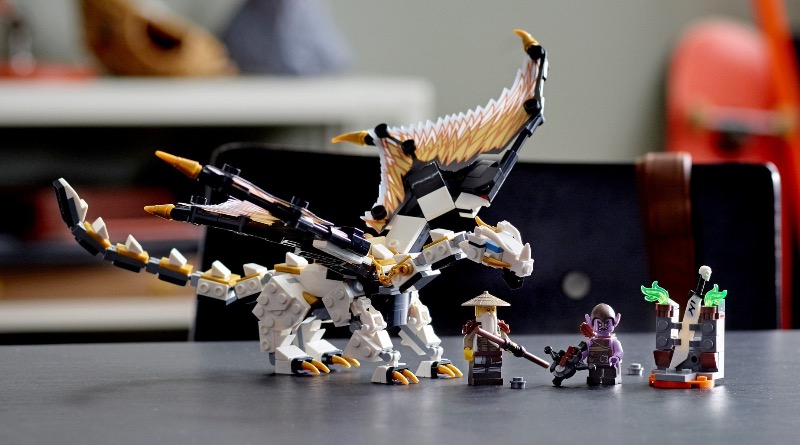 Last chance to buy retiring LEGO NINJAGO and Porsche 911 sets