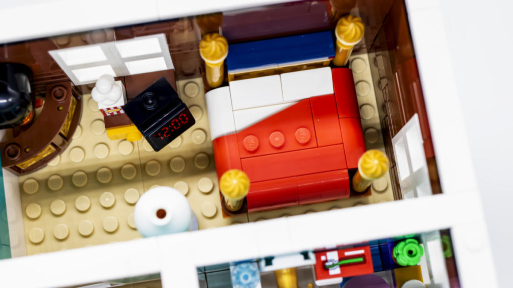LEGO Ideas 21330 Home Alone 37 1024x576