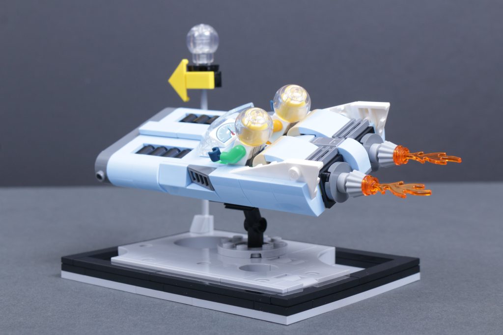 LEGO Ideas 40789 Flying Moon Car review 3 1024x683