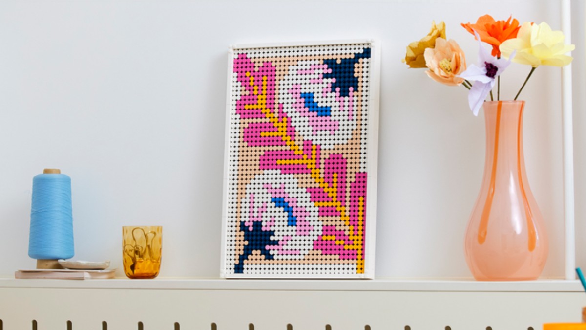 Two rumoured LEGO Art sets spotted online