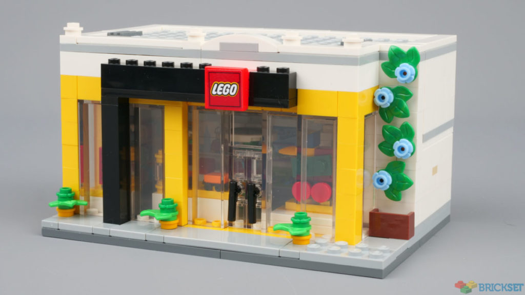 LEGO 40528 LEGO Brand Retail Store 2 1024x576
