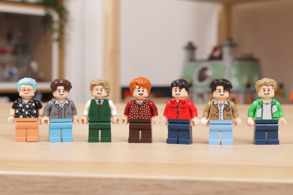 LEGO Ideas 21339 BTS Dynamite Bangtan Boys Jin Suga j hope RM Jimin V Jung Kook review 87 1024x683