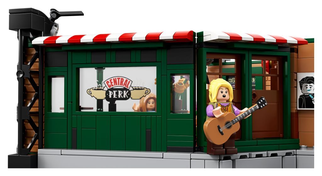 LEGO Ideas Friends 21319 Central Perk 4 1024x562
