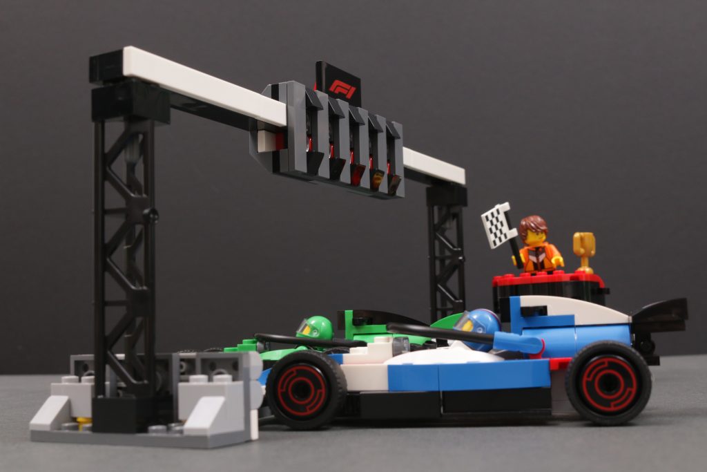 LEGO City 60474 F1 Grid with VCARB Sauber Race Cars review 10 1024x683