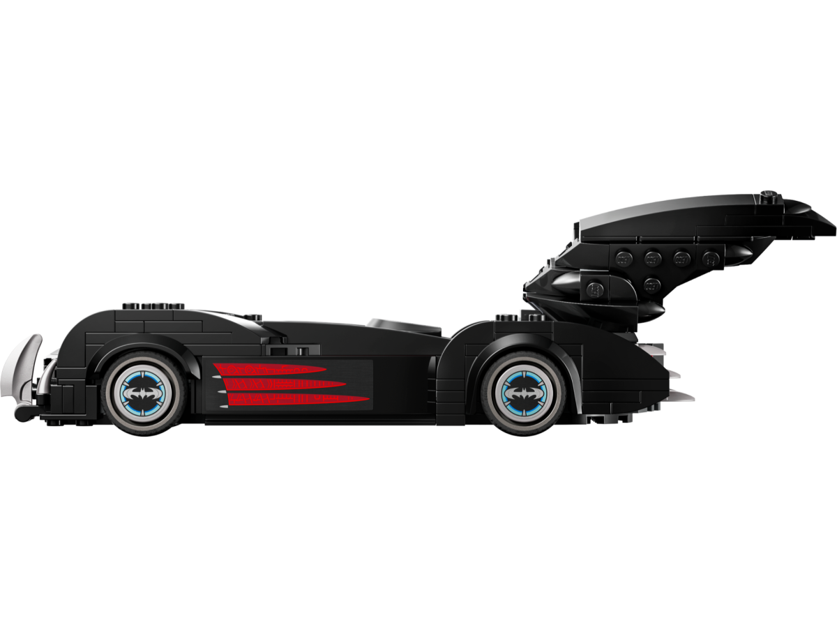 LEGO DC 76333 Batman Robin Batmobile 4 1200x899