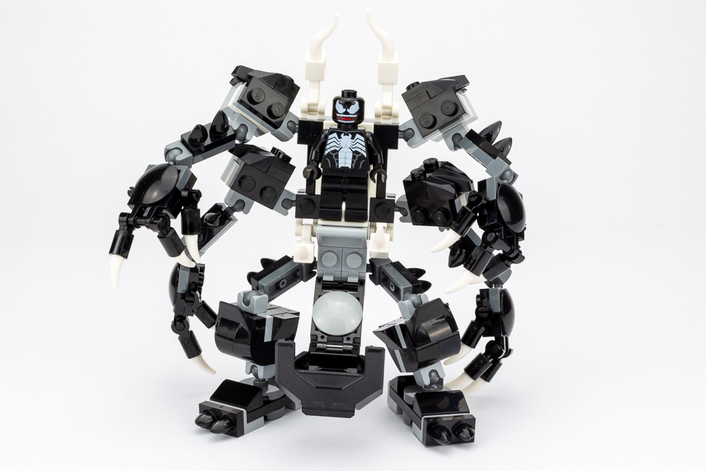 LEGO Review Spiderjet VS Venom Mech 01
