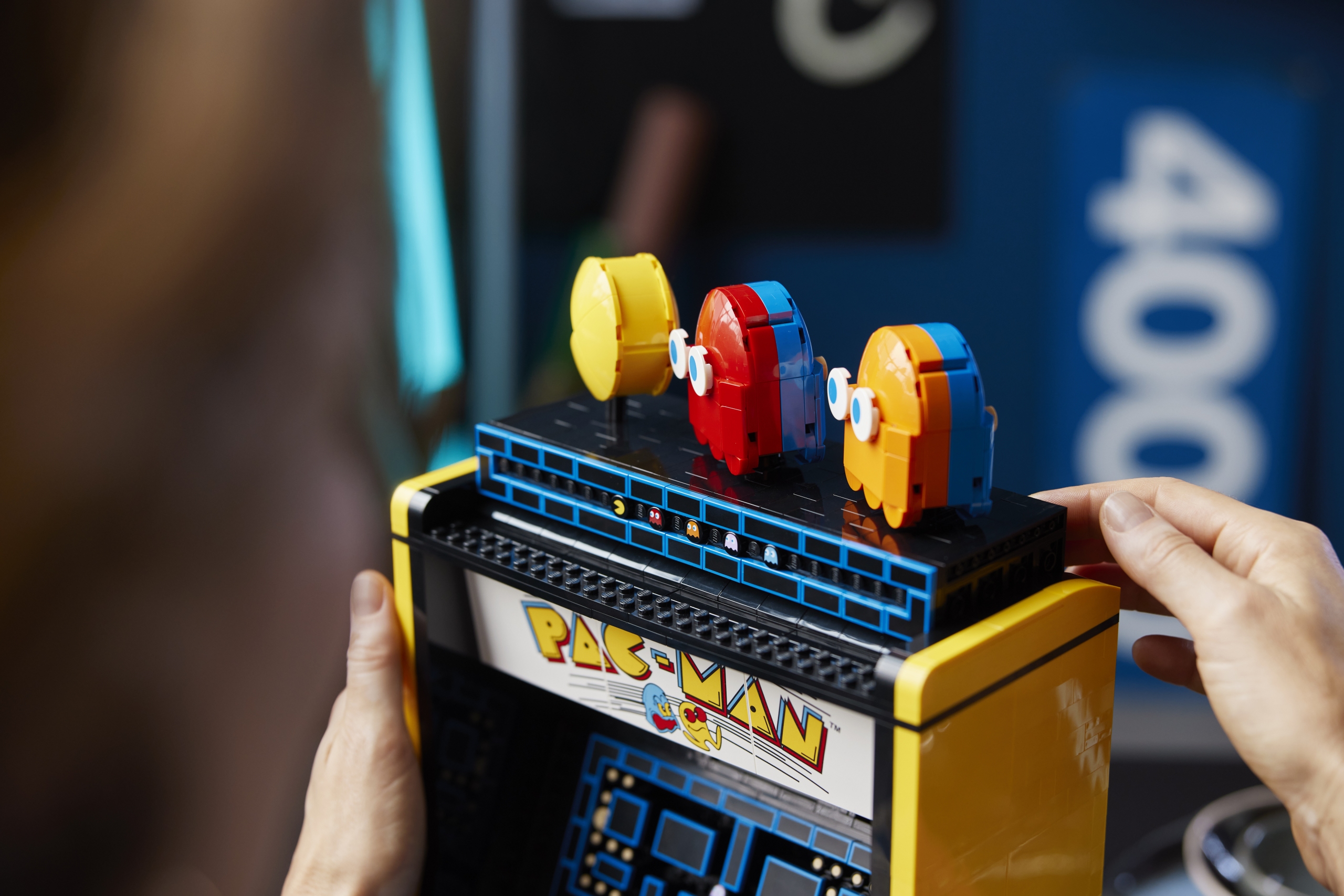 LEGO Icons 10323 PAC MAN Arcade 13 scaled