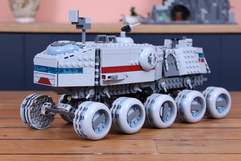 LEGO Star Wars 75413 Republic Juggernaut review 10 1024x683
