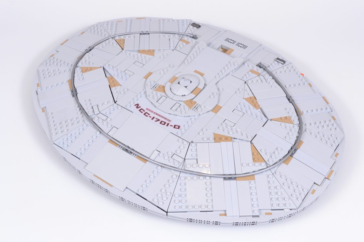 LEGO Icons 10356 USS Enterprise NCC 1701 D 33 1200x800