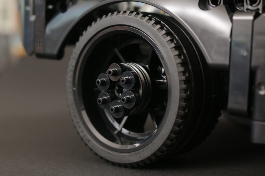 LEGO Technic 42127 The Batman Batmobile review 16 1024x683