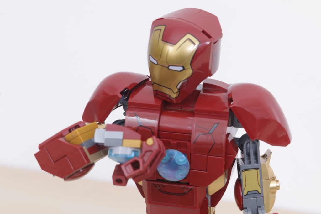 LEGO Marvel 76206 Iron Man Figure review 22 1024x683