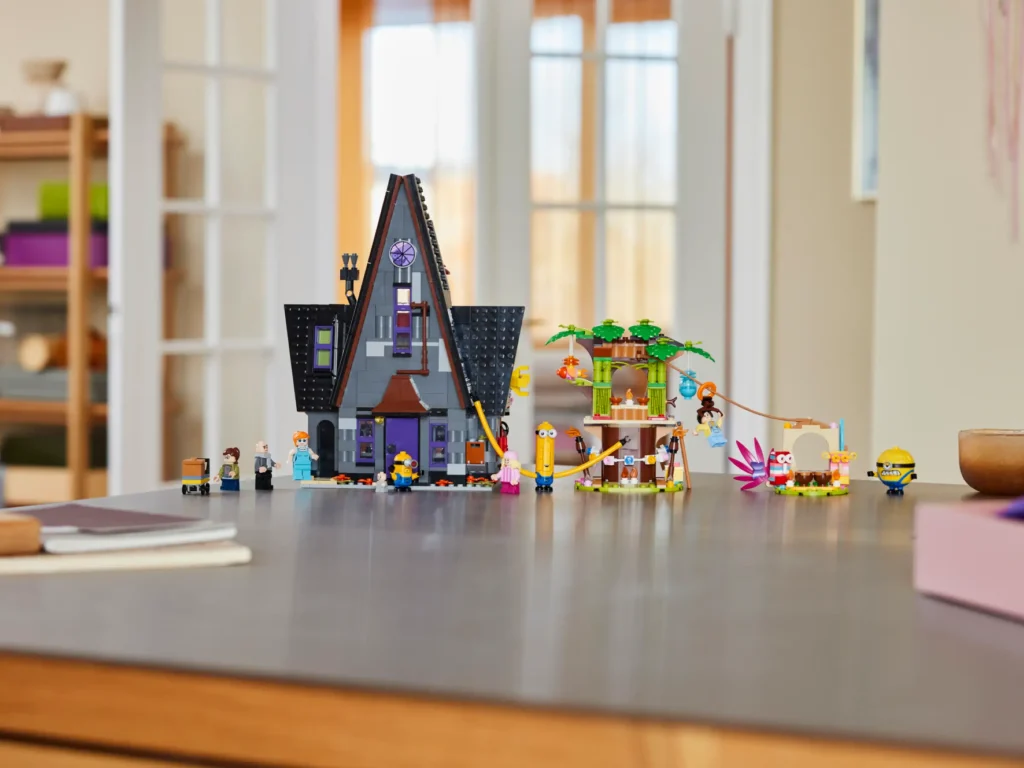 LEGO Despicable Me 4 75583 Minions and Grus Family Mansion 10 1024x768
