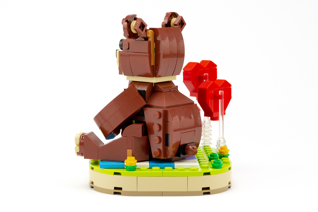 LEGO Review Valentines Brown Bear 22