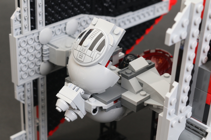 LEGO Star Wars 75272 Sith TIE Fighter review 24