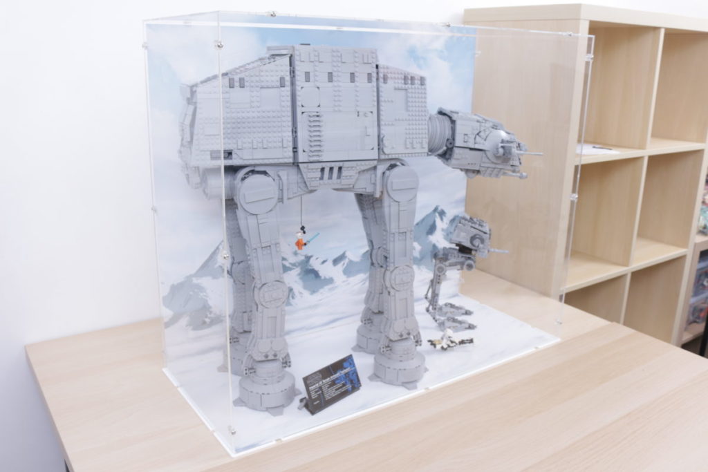 LEGO Star Wars UCS 75313 AT AT display case review iDisplayit LEGO Star Wars 34 1024x683