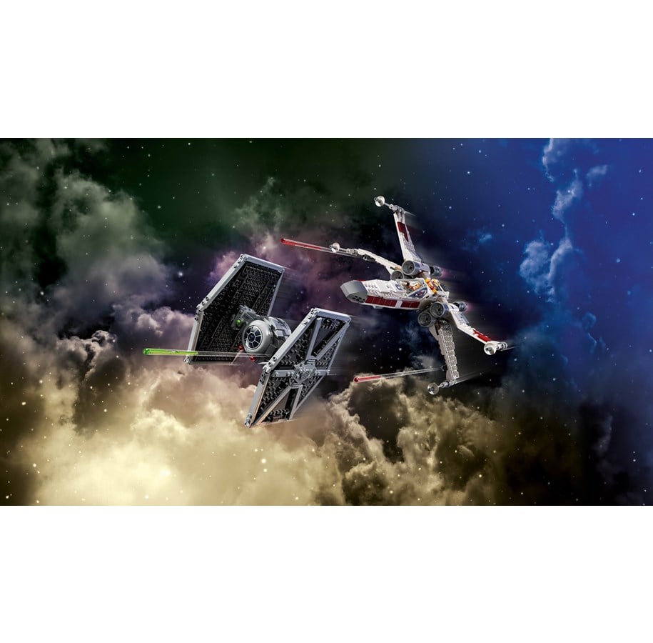 LEGO Star Wars 75393 TIE Fighter and X Wing Mash up 6