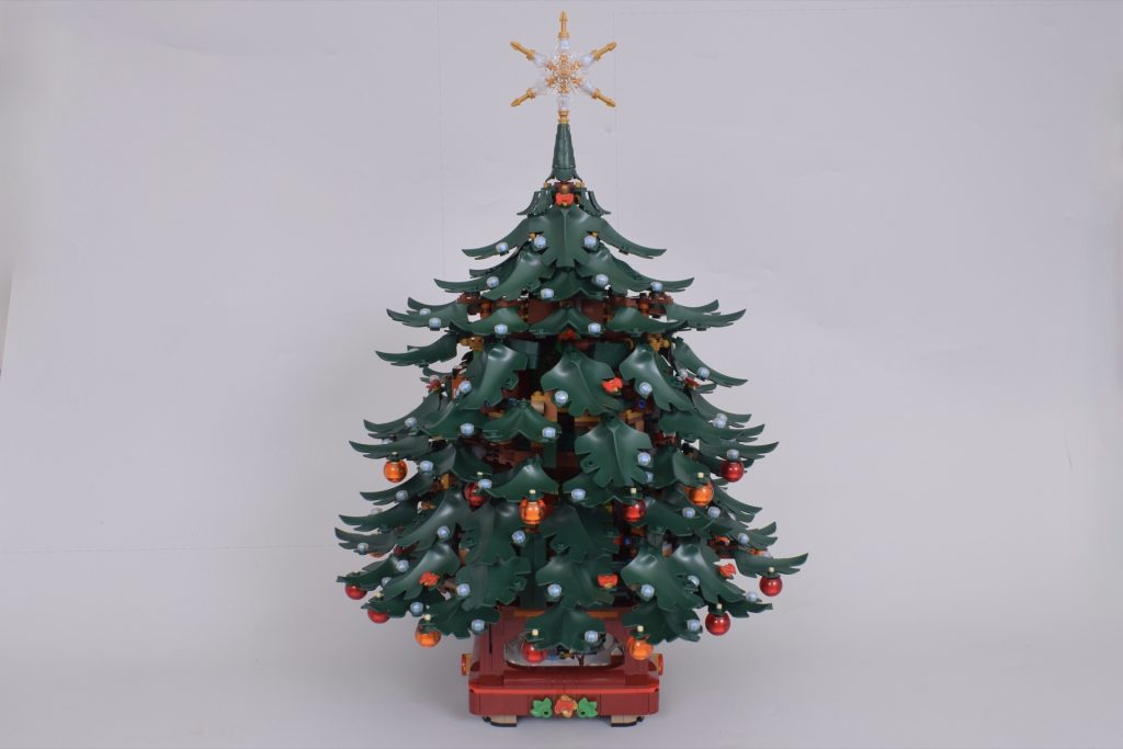 LEG 41843 Family Christmas Tree review 12 1024x683