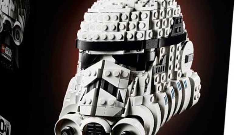 LEGO Star Wars 75276 Stormtrooper and 75277 Boba Fett busts revealed