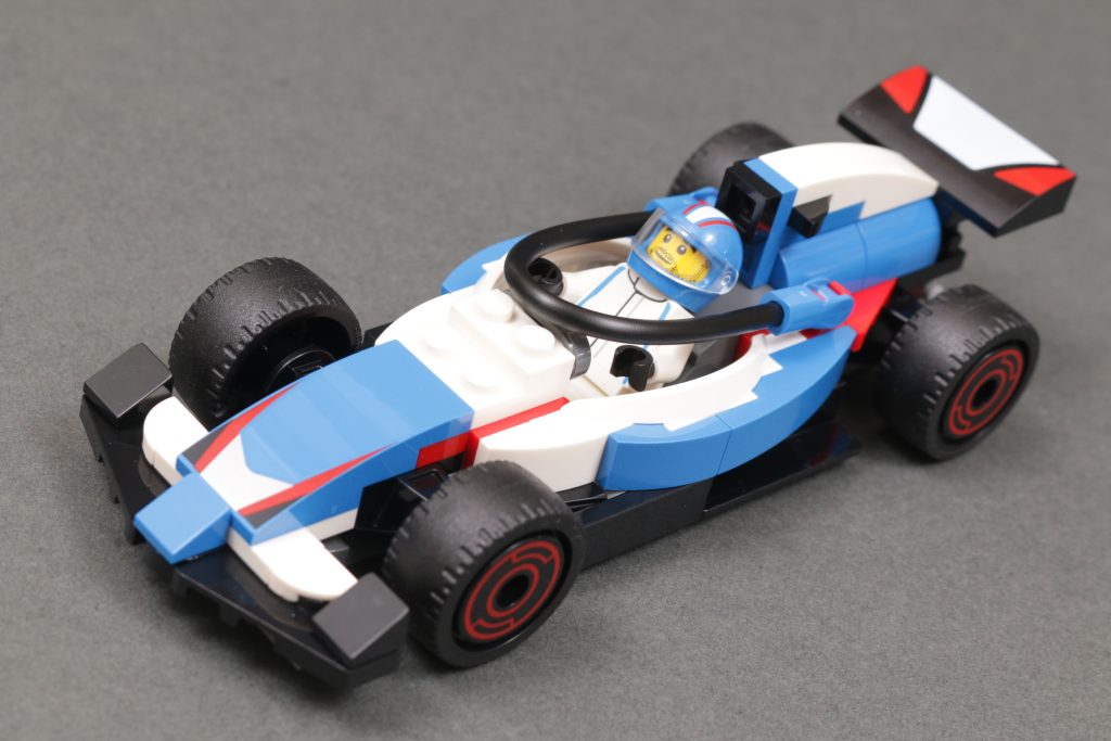 LEGO City 60474 F1 Grid with VCARB Sauber Race Cars review 19 1024x683