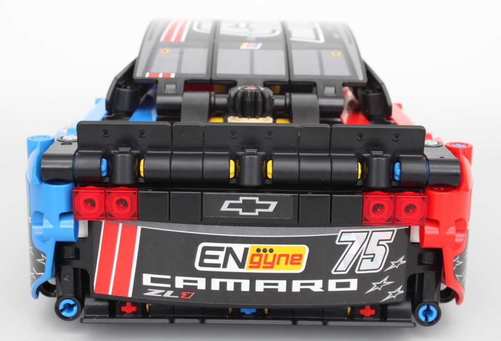 LEGO Technic 42153 NASCAR Next Gen Chevrolet Camaro ZL1 14 1024x698