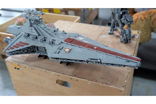 LEGO Brick Live auction ISD